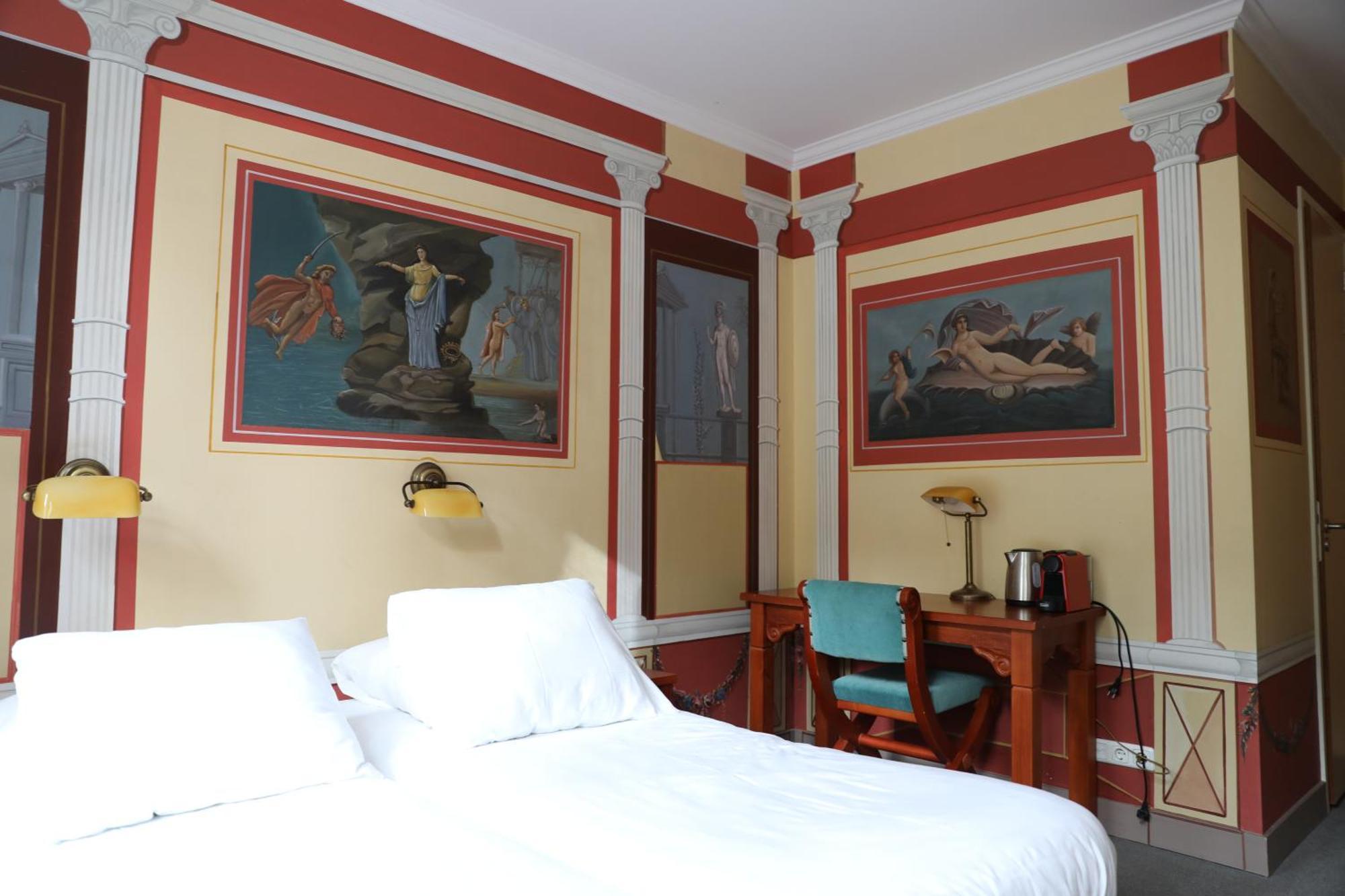 Hotel Courage Nijmegen Ngoại thất bức ảnh