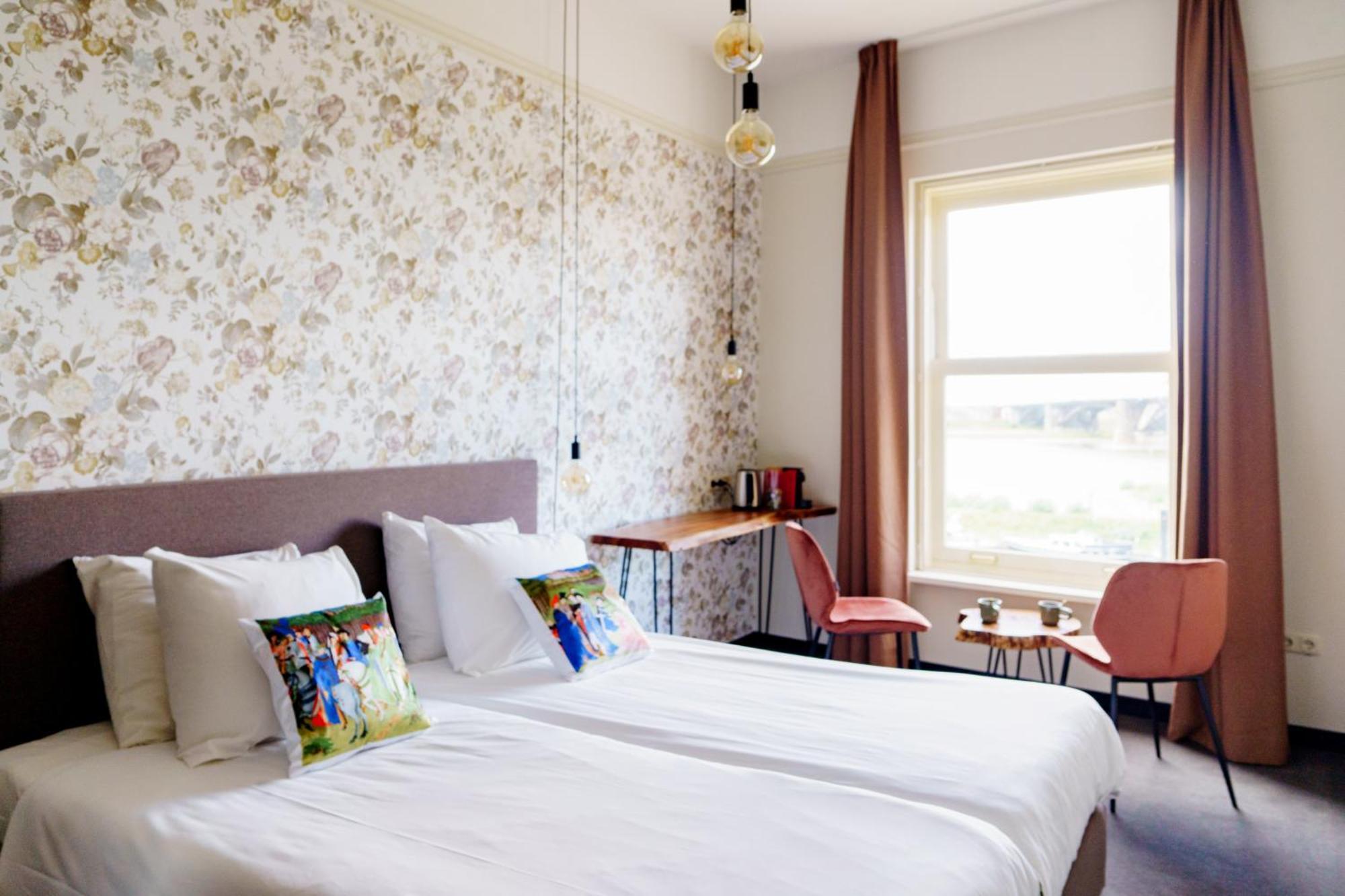Hotel Courage Nijmegen Ngoại thất bức ảnh
