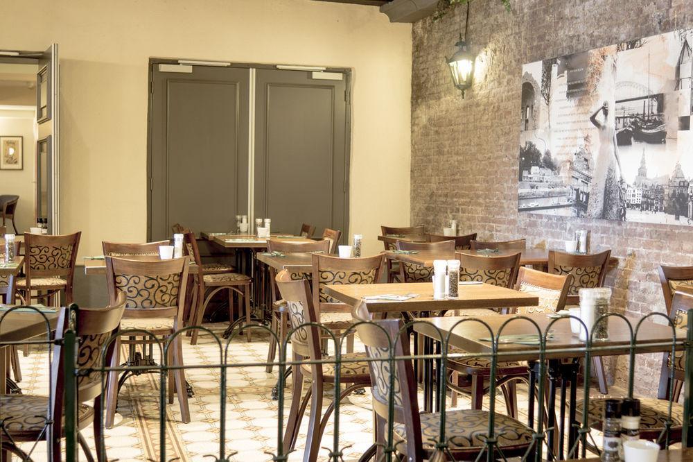 Hotel Courage Nijmegen Ngoại thất bức ảnh