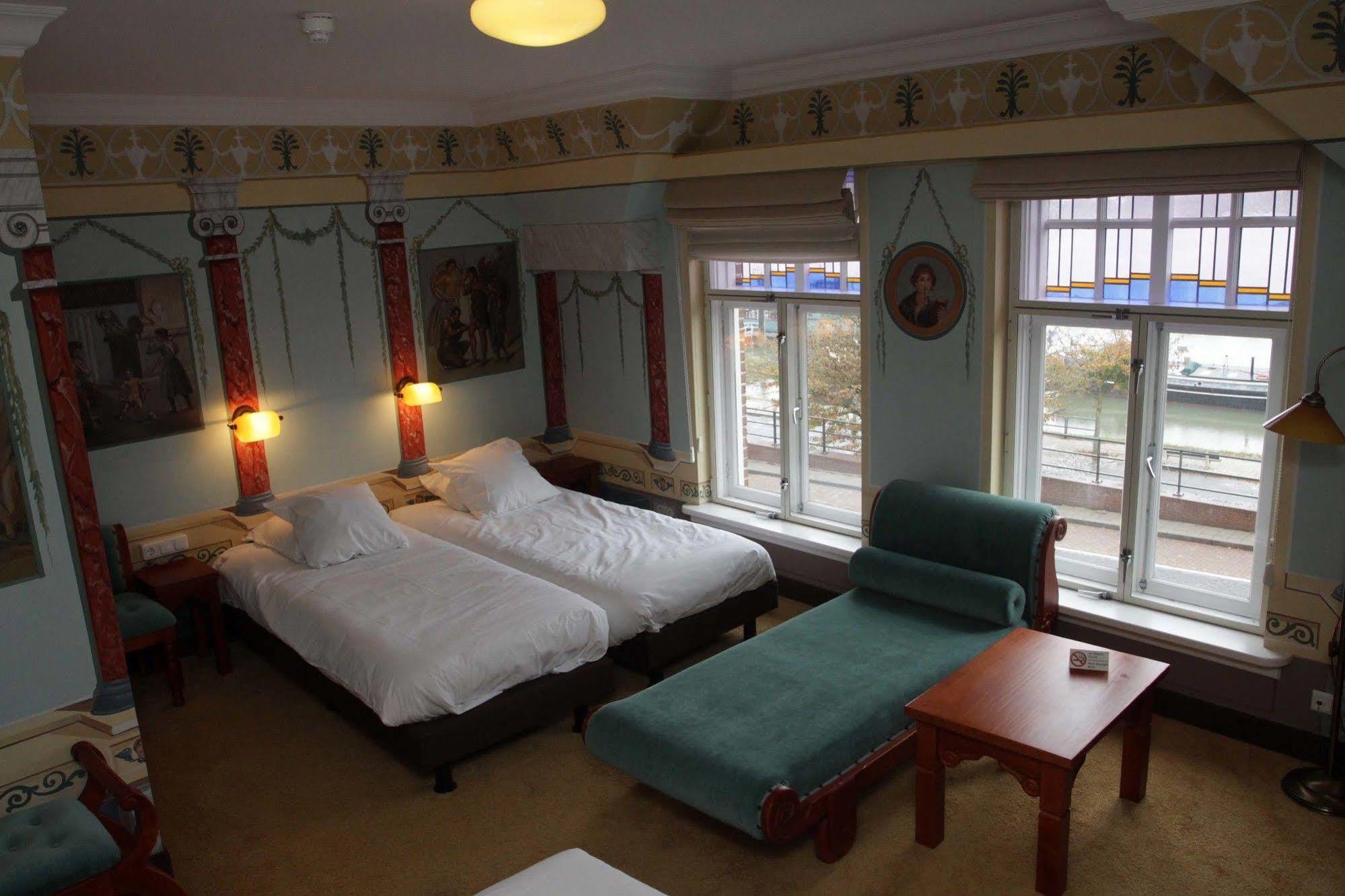 Hotel Courage Nijmegen Ngoại thất bức ảnh